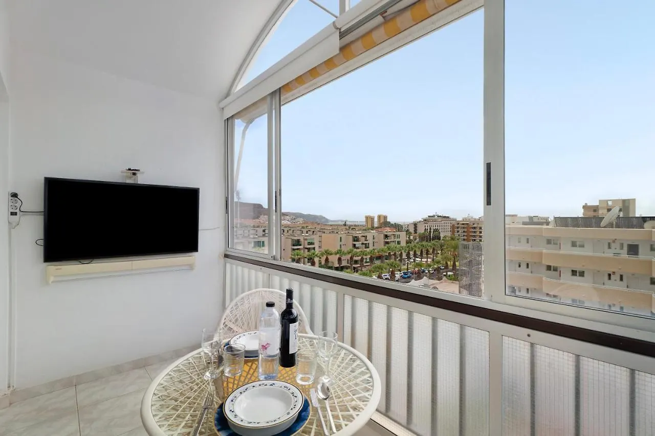 Апартаменты Panoramic View El Dorado Арона