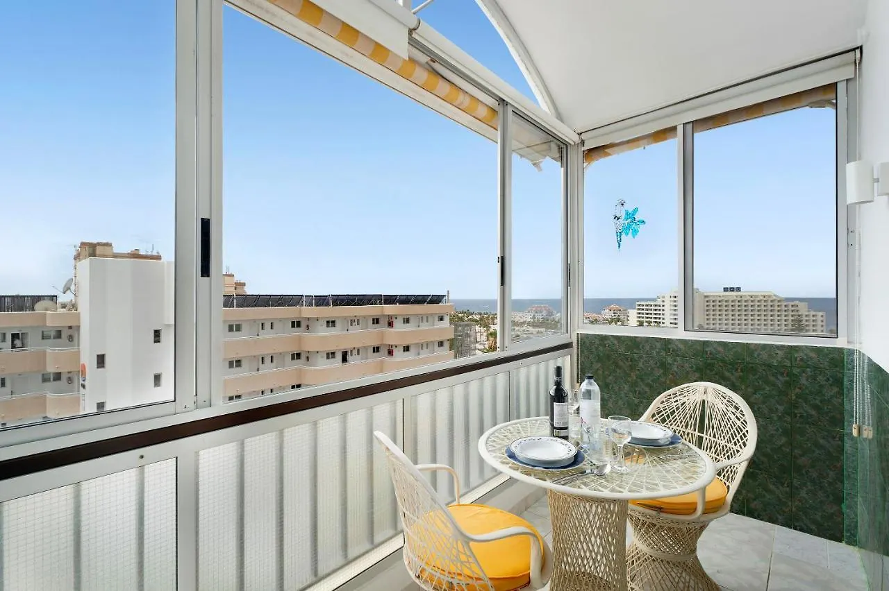 Апартаменты Panoramic View El Dorado Арона