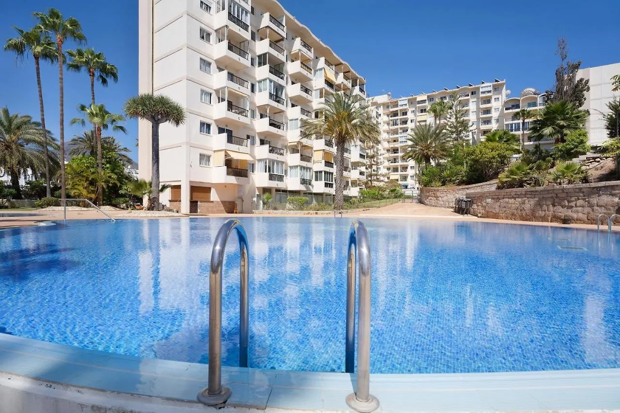 Апартаменты Panoramic View El Dorado Арона